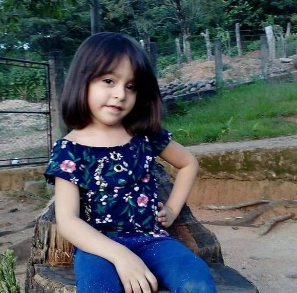 Meet your Posher, Lucy - Picture 1 of 1